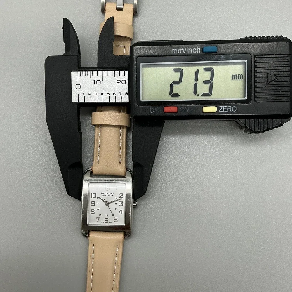 Victorinox Swiss Army Womens Watch 21mm Tank Stainless Swiss Leather New Battery